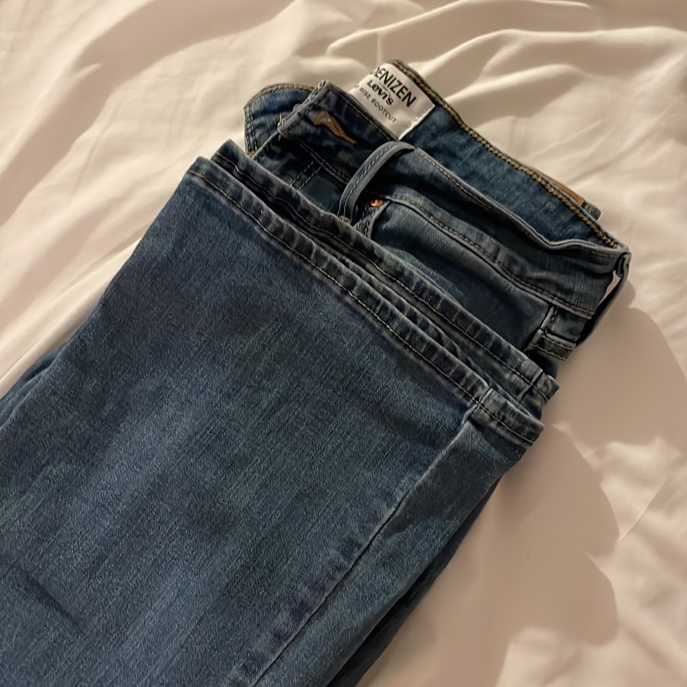 Levi’s Denizen Bootcut Jeans - Size 8M 29x32